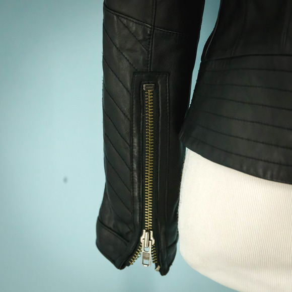 Tory Burch Size 4 Daphne Black Leather Quilted Zip Zipper Sleeve Jacket Coat - Picture 3 of 9